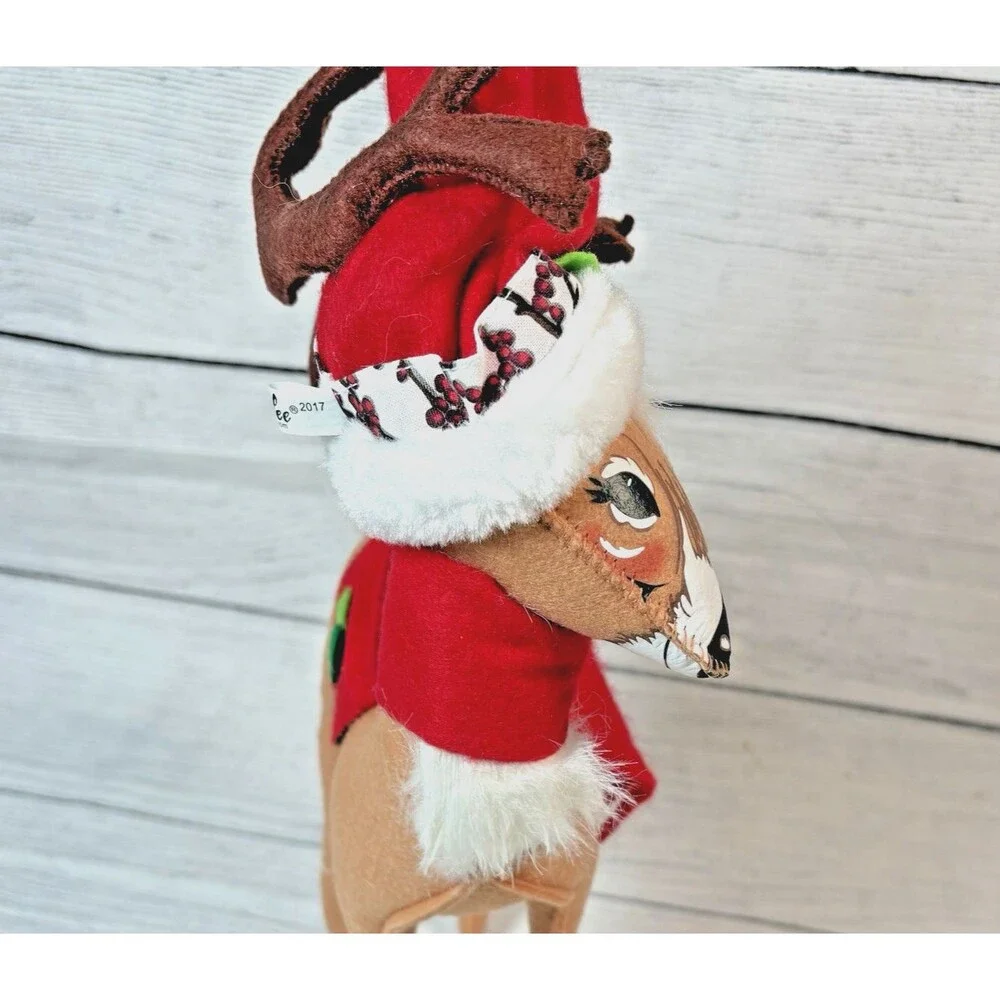 Annalee Winter Berry Reindeer 2017 Santa Hat Scarf 14